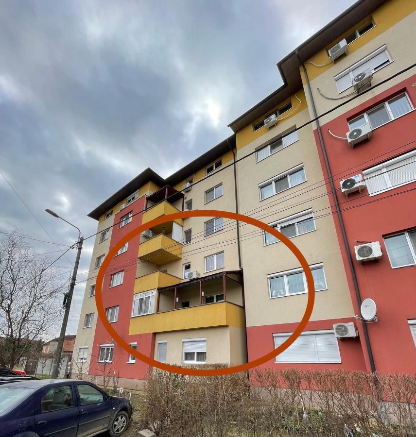 Motorway Alfa Apartament Apartment Arad Bagian luar foto